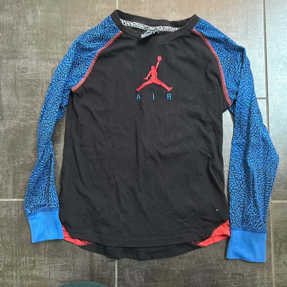 Air Jordan long sleeve t sz 8-10